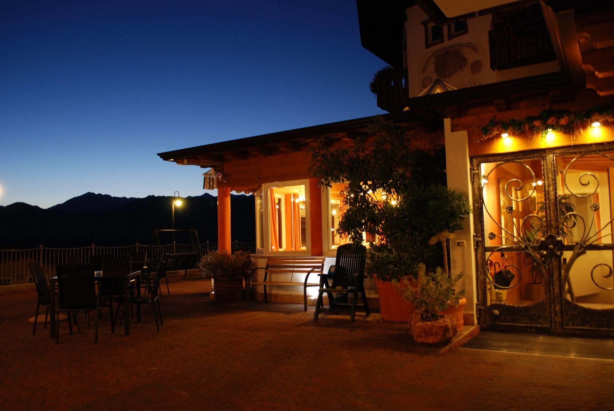 La Montanina Hotel In Val Di Non مالوسكو المظهر الخارجي الصورة